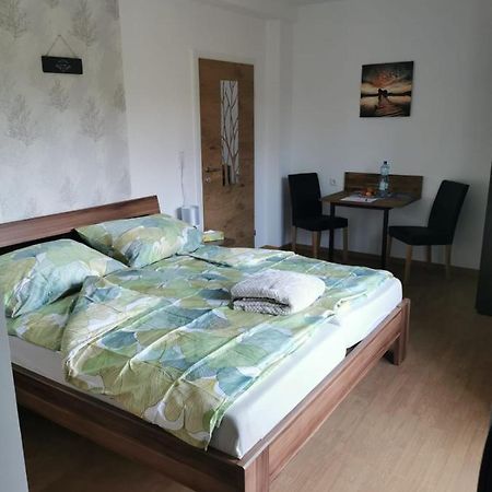 Homew4 - Tiny Apartment Hoheneich Eksteriør bilde
